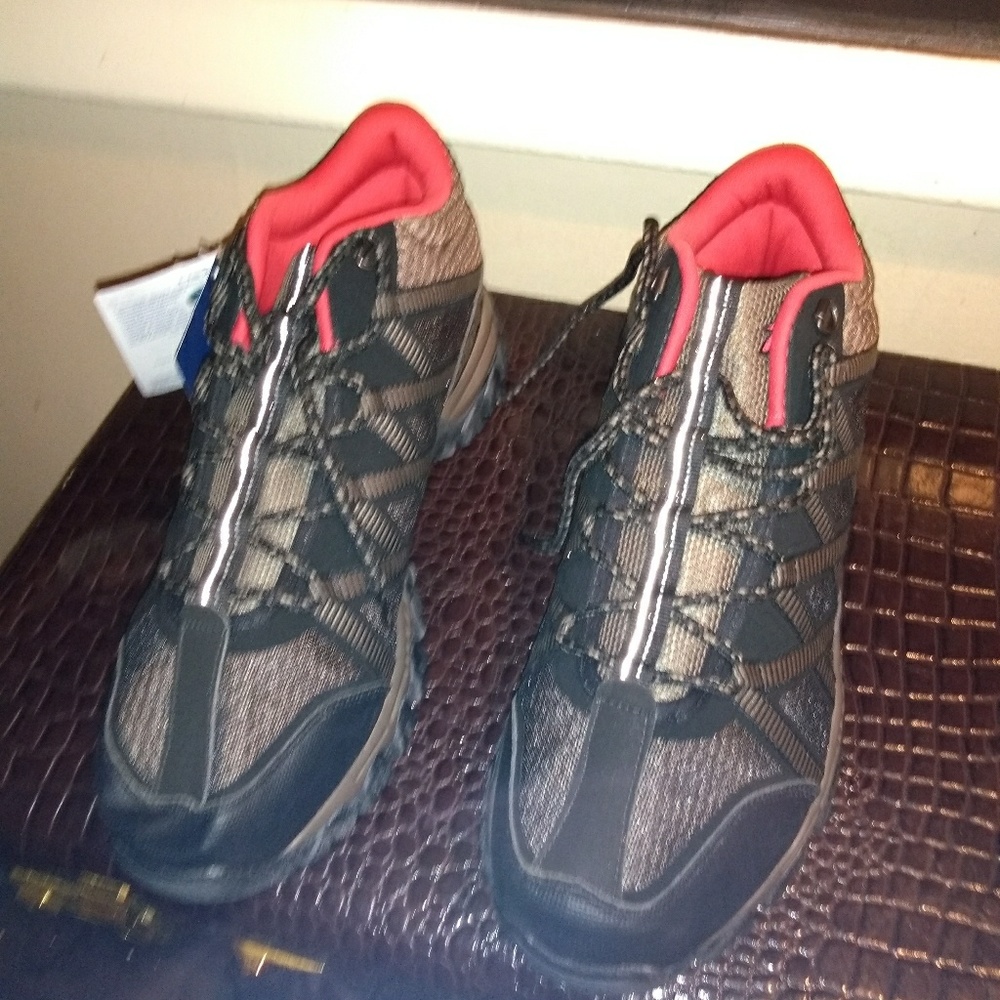 Reebox Hexalite hiking shoes